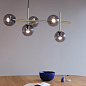 8140 Como Dyberg Larsen Подвесной светильник с шарами на перекрестной арматуре, латунь — фото 4