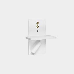 настенный бра с белой полкой и розеткой USB
