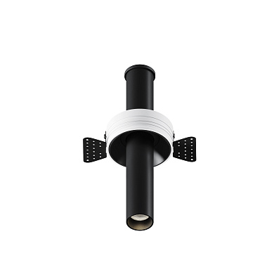 встраиваемый потолочный спот черного цвета