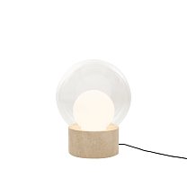 Boule Medium, внешняя сфера — прозрачное стекло, внутренняя — опаловое белое стекло, основание из травертина