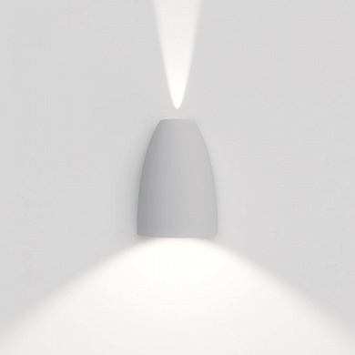 настенный светильник с направленным вверх светом и LED-модулем