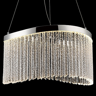 подвесная люстра с дугообразным корпусом и множеством стеклянных подвесок