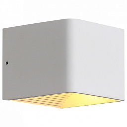 SL455.051.01 ST-Luce Grappa 2 накладной светильник квадратной формы с белым корпусом и направленным светом вниз