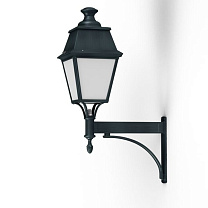 Avenue 4 N° 4; Opal PMMA Built-in LED 3000°K warm white 35W; Green Patina