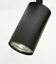 Deimos S1 на круглом основании, шлифованная бронза