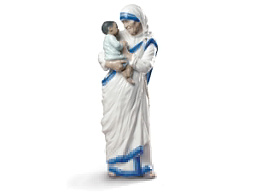1009247 Lladro Mother Teresa фарфоровая статуэтка женщины в голубом одеянии с ребёнком