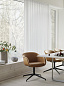 Muuto Ridge Ваза матовое стекло 48,5 см, белая RIDVAS48A06 — фото 3