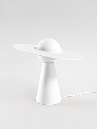 Moebe Ceramic настольная лампа