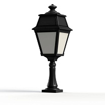 Avenue 2 N° 6; Opal PMMA Built-in LED 2700°K warm white 13W; Dark black