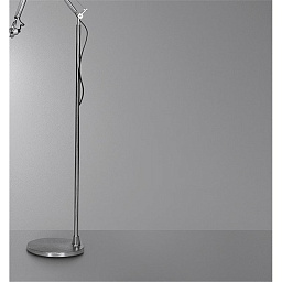 A043900 Artemide Tolomeo опора для торшера с регулируемой стойкой и металлическим основанием