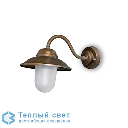 настенный уличный светильник с купольным плафоном из матового стекла