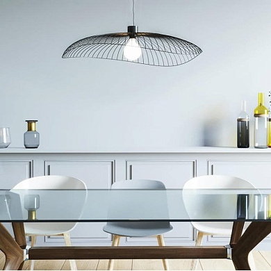 подвесной светильник с ажурным плафоном из металлических прутьев