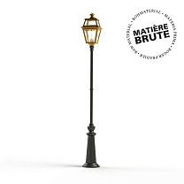 Place des Vosges 2 N° 8; Clear glass E27 105W; Raw brass