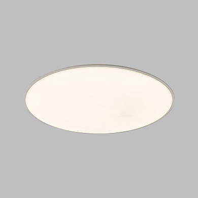 потолочный LED-светильник с гладким корпусом и равномерным свечением
