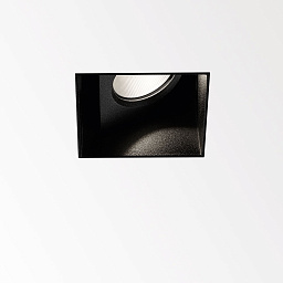 CARREE TRIMLESS OK LED 92733 B Delta Light CARREE встраиваемый потолочный светильник с черным отражателем