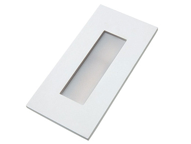 встраиваемый настенный светильник вытянутой формы с углубленным источником света