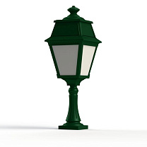 Avenue 2 N° 6; Opal PMMA Built-in LED 2700°K warm white 13W; Fir green
