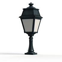 Avenue 2 N° 6; Opal PMMA Built-in LED 2700°K warm white 13W; Green Patina