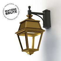 Avenue 2 N° 4; Clear glass Built-in LED 2700°K warm white 13W; Raw brass