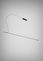 подвесной светильник черного цвета с несколькими точечными источниками света