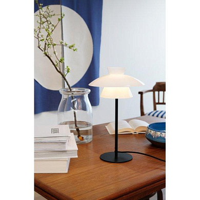 Valby table lamp D25 Dyberg Larsen настольная лампа 8115