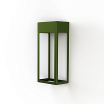 Hogar N° 1; Satin-finish PMMA Built-in LED 3000°K warm white 26W; Fern green