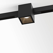 M26L - BOXY L A 92733 MDL B-FBR