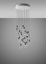 подвесной светильник с алюминиевой рамой и множественными подвесами