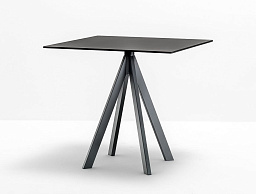 контрактный стол на металлическом основании