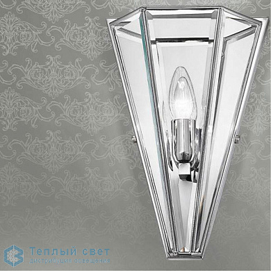настенный светильник с вытянутым коническим плафоном из прозрачного стекла