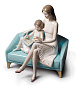 1009225 Lladro Our Reading Moment фарфоровая композиция матери и дочери с книгой — фото 2