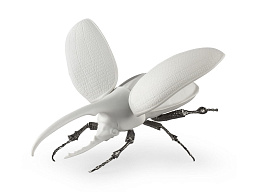 01009479 Lladro White Insects фарфоровая фигурка насекомого с раскрытыми крыльями