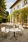 10137221 GUBI Carmel Обеденный стол Bistro 75 см, цвет «моллюск» — фото 1
