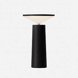 10-8327-05-05 Leds C4 Cocktail настольная лампа с плоским дисковым плафоном черного цвета