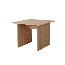 2760-8400 Flip Design House Stockholm Компактный стол из дуба в натуральной отделке