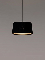 GT6: LAMPSHADE: BLACK RIBBON. CABLE: BLACK, METALLIC SISISÍ