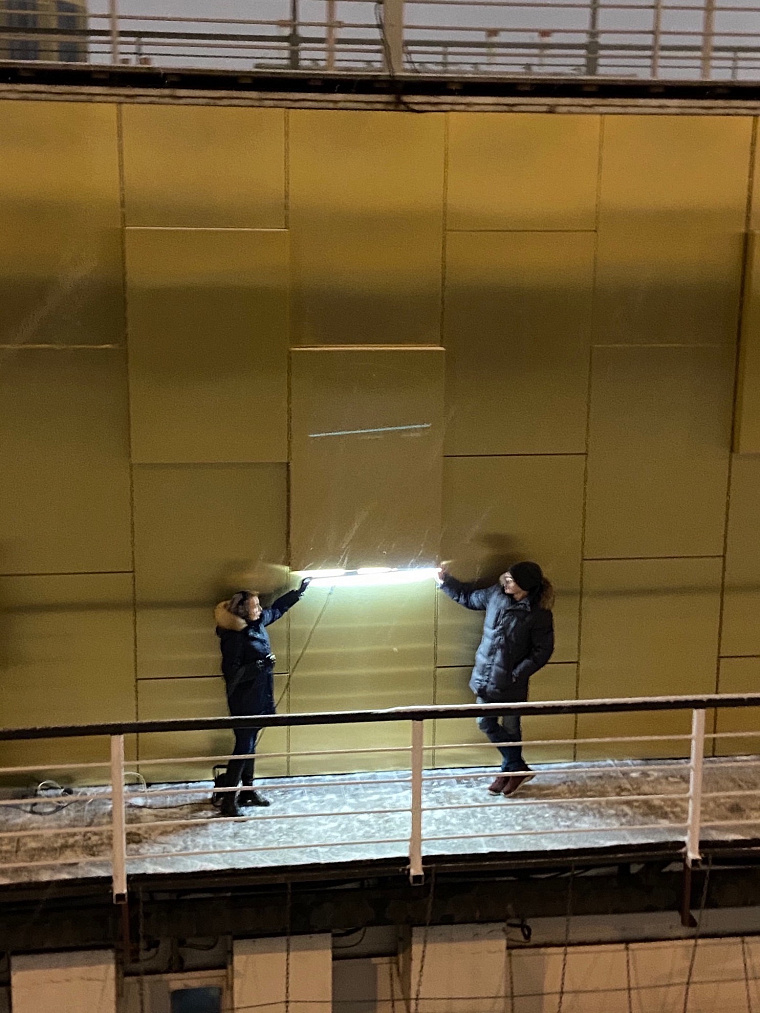 Тестовая инсталляция фасадного освещения ресторана на набережной Москвы — фото 6