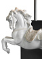 HORSE ON PIROUETTE Фарфоровая настольная лампа Lladro 1023062