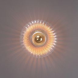 MLWL456 Mullan Lighting Neith одноламповый настенный светильник IP20 с рифлёным стеклянным овальным плафоном и латунным основанием