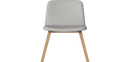 02-092-30_337954 Bolia Palm кресло с тканевой обивкой и деревянными ножками