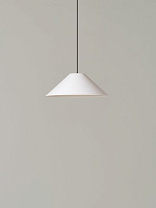 SÍSÍSÍ CÓNICAS PLANAS LAMPSHADE WHITE PARCHMENT. METALLIC SI