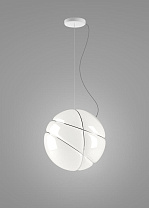 подвесной светильник с хромированными деталями и круглым плафоном