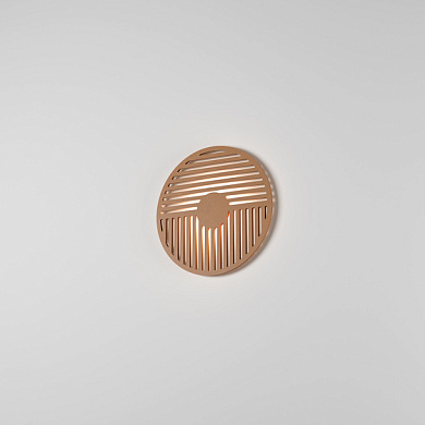 настенный светильник с рельефным деревянным диском