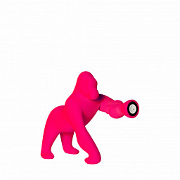 10003FX-FL Qeeboo Kong настольный или напольный светильник в виде фигуры гориллы цвета фуксия с прожектором