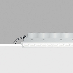 Laser-280x28x50-mm-3 iGuzzini Laser Встраиваемый в потолок светильник