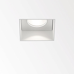 CARREE TRIMLESS LED IP S1 Delta Light Carree встраиваемый потолочный светильник с регулируемой линзой