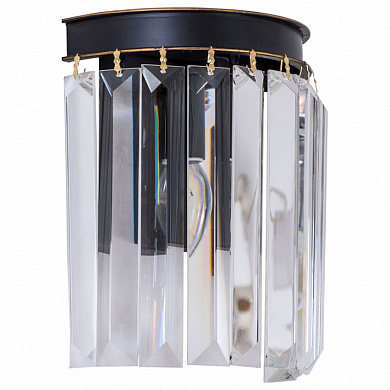 накладной потолочный светильник с вертикальными стеклянными элементами и металлическим корпусом