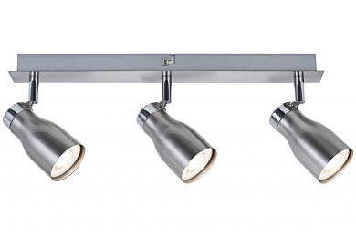 потолочный спот с тремя направленными плафонами