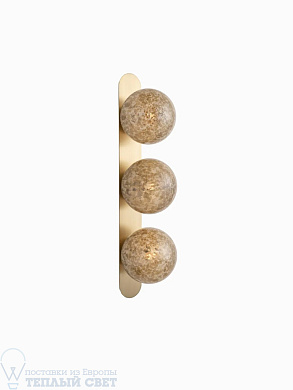 настенный светильник с тройным шаровым плафоном и металлической основой