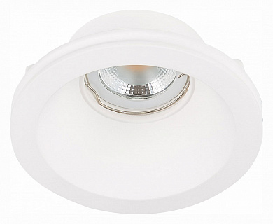 встраиваемый потолочный светильник с круглым гипсовым корпусом